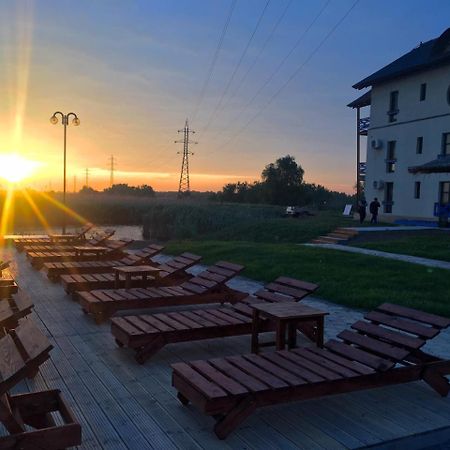 Pensiunea Obretin All Inclusive Mila Douazeci si Trei Exterior photo