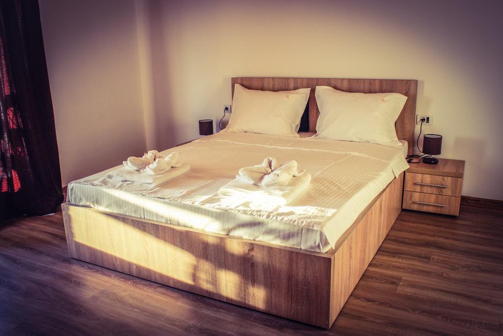 Pensiunea Obretin All Inclusive Mila Douazeci si Trei Exterior photo