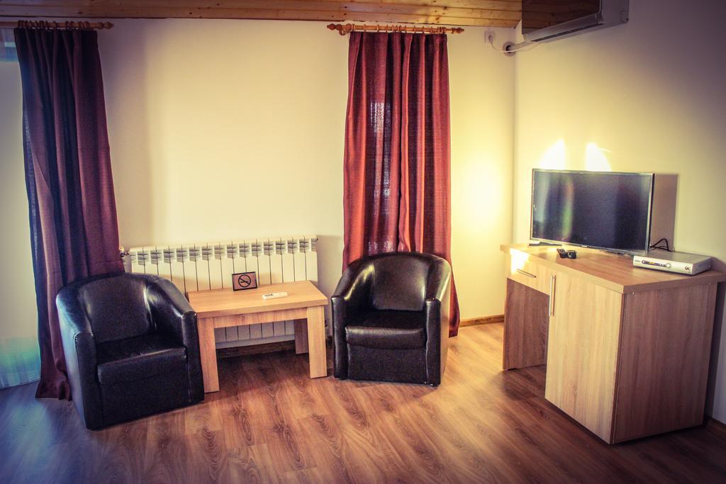 Pensiunea Obretin All Inclusive Mila Douazeci si Trei Exterior photo